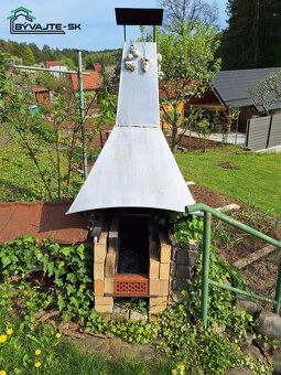 Záhrada s chatkou v záhradkárskej osade 600 ročnice v Prievi - 15