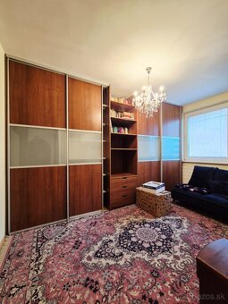 BEZ PROVÍZIE- 3 izb.byt pri OC Centrál a zimného štadióna O. - 15