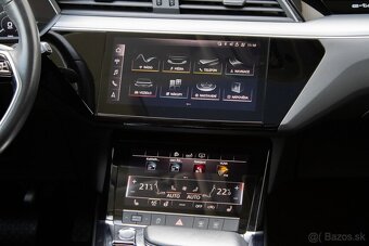 Audi E-tron 55 quattro - 15
