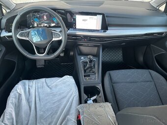PREDÁM úplne nový Volkswagen Golf Variant Life 2.0 TDI - 15