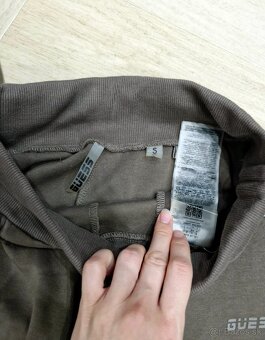 NOVE Guess 2x khaki zlata teplakova suprava - 15
