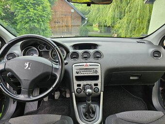 Peugeot 308 1,6 benzín 88kW - 15