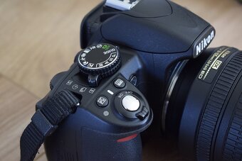Nikon D3100 + VR objektiv 18-105 AF-S - len 6 000 snimkov - 15