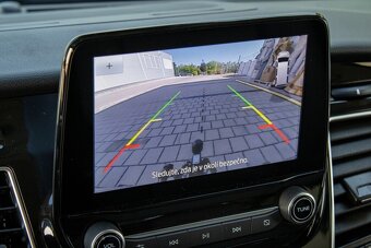 Ford Tourneo Custom - 15