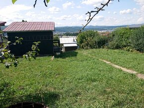 Zvolen, Zlatý Potok – záhradná chata s el. prípojkou, 346 m2 - 15