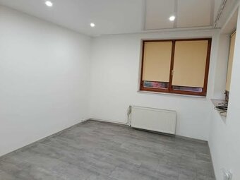 Na predaj zrekonštruovaný dom v obci Drahňov - 15