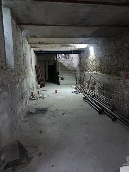 EXKLIZÍVNE polyfunkčný objekt/dom v centre Nitry - 15