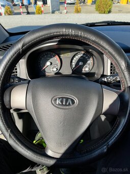 KIA RIO 1.4 71 kw - 2007 - 15