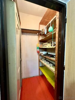 Na prenájom 4-izbový byt + garáž, 72m2 + lodžia,  Výstavby - 15