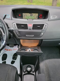 Predám Citroën C4 Picasso 2.0 benzín,automat 103kw - 15