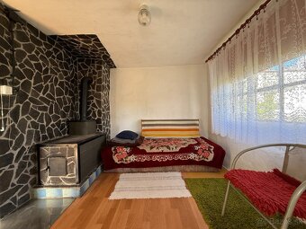 Murovaná záhradná chata v Lučenci – časť Vinica - 15