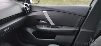 Citroën C4 1.2 benzin automat 8 st. , 2021 - 15