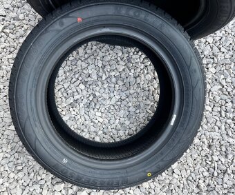 Alu disky s celoročnými pneu 195/55 R15 - 15