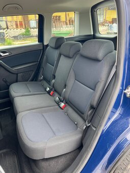 PREDAM ŠKODA YETI 2.0TDi 103kW 4x4 dovoz DE - 15