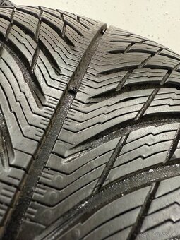 Zimná sada Volvo EX 30 - 5x108 R20 , 245/40/20 - 15