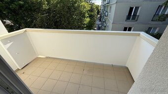 Prenajmem 2iz. prerobený na 3 izbový byt, Hliny IV - 15