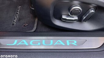 Jaguar XF - 15