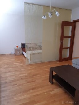 Dám do prenájmu 105 m2  tehlový 3 izb. byt PARK ANGELINUM - 15