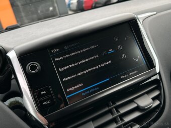 Peugeot 208 1.2 PureTech Active M5, r.v.: 2018 - 15