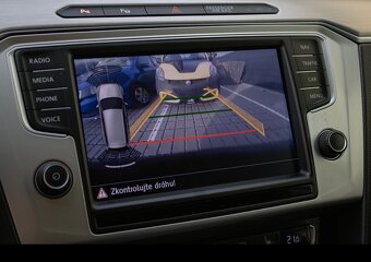 VW Volkswagen Passat Variant 2.0 TDI DSG Highline - 15