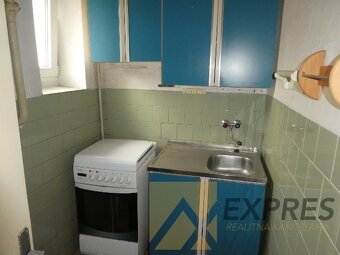 RK EXPRES - predaj rodinný dom v Handlovej, ul. Dimitrovova. - 15