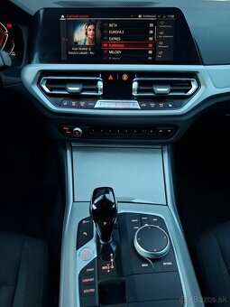 BMW Rad 3 Touring 318d mHEV AT - 15