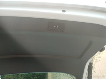 Škoda Octavia combi Scout 2.0 TDi - 15