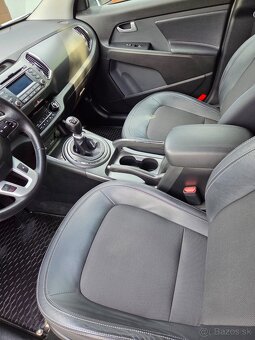 Kia Sportage 2.0 Crdi - 15