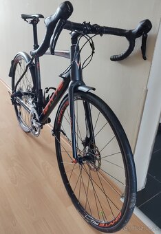 Cestný bicykel Whyte Suffolk disc 105 - 11sp - 15
