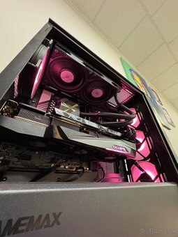☑️ Ryzen 7 7700 / RTX 3090 24GB / 32GB RAM / 24M Zár - 15