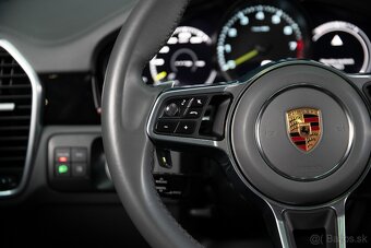 Porsche Cayenne e-hybrid 3.0 340kW, automat, 4x4, 2022, DPH - 15