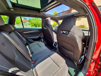 Škoda Octavia Combi 2.0 TDI SCR Sportline DSG - 15