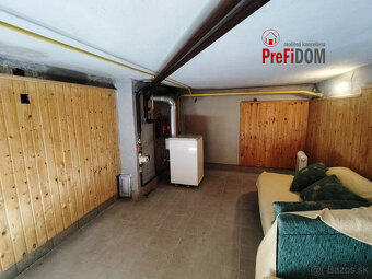 PREDAJ priestranný 5 izbový rodinný dom v meste Šurany. - 15