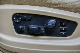 BMW X5 xDrive48i - 15