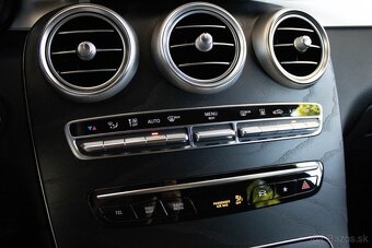 MERCEDES BENZ GLC SUV Kupé 300 de 4MATIC ZÁRUKA - 15