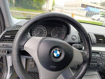 BMW 116i 85kw 16v 2006 benzín - 15