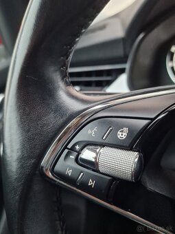 Škoda Scala 1.0 TSI Style Full led 70kW Facelift SR 1majiteľ - 15