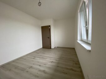 Moderný rodinný dom s možnosťou vlastného prispôsobenia - 15