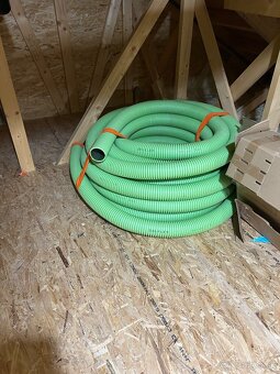 Hmozdiny , sieťka , styrodour ,okapove lišty ,nopova fólia - 15