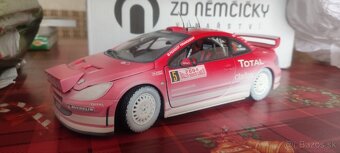 Modely Bburago maisto 1/18 - 15