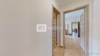 Veľký 6 izb. rodinný dom " SUN 77 " / Sokolovce - 15