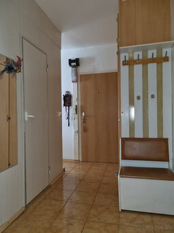 NA PREDAJ 3 IZBOVÝ BYT s LOGGIOU 70 m2 PIEŠŤANY - 15