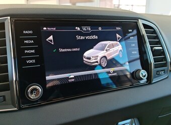 Škoda Karoq 1.5 TSI ACT EVO Top Selection DSG - 15
