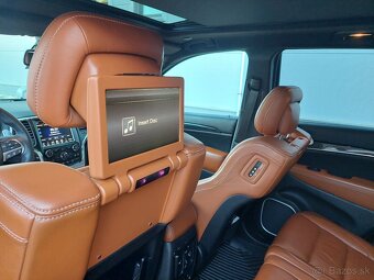 Jeep Grand Cherokee SRT 6.4L HEMI® V8 - 15