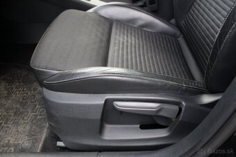 Škoda Octavia Combi 2.0 TDI RS DSG - 15