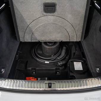 Audi e-Tron 50 Quattro - 15