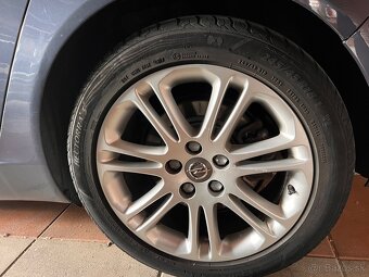 Opel Insignia - 15