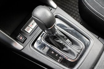 Subaru Forester 2.0D, 108kW (2015) - 15