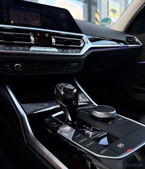 BMW 318d Touring - 15