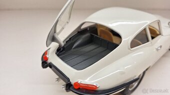 1:18 JAGUAR E COUPE , k - 15